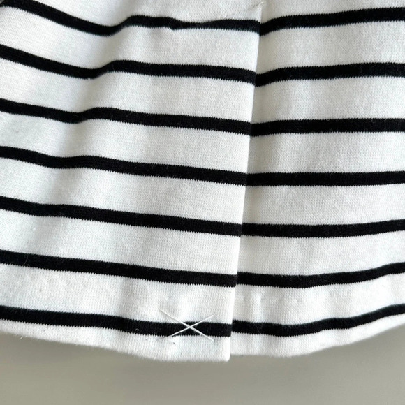 Old Navy Black and White Striped Casual Blazer, Stretchy Suit Jacket, Small - Picture 16 of 16